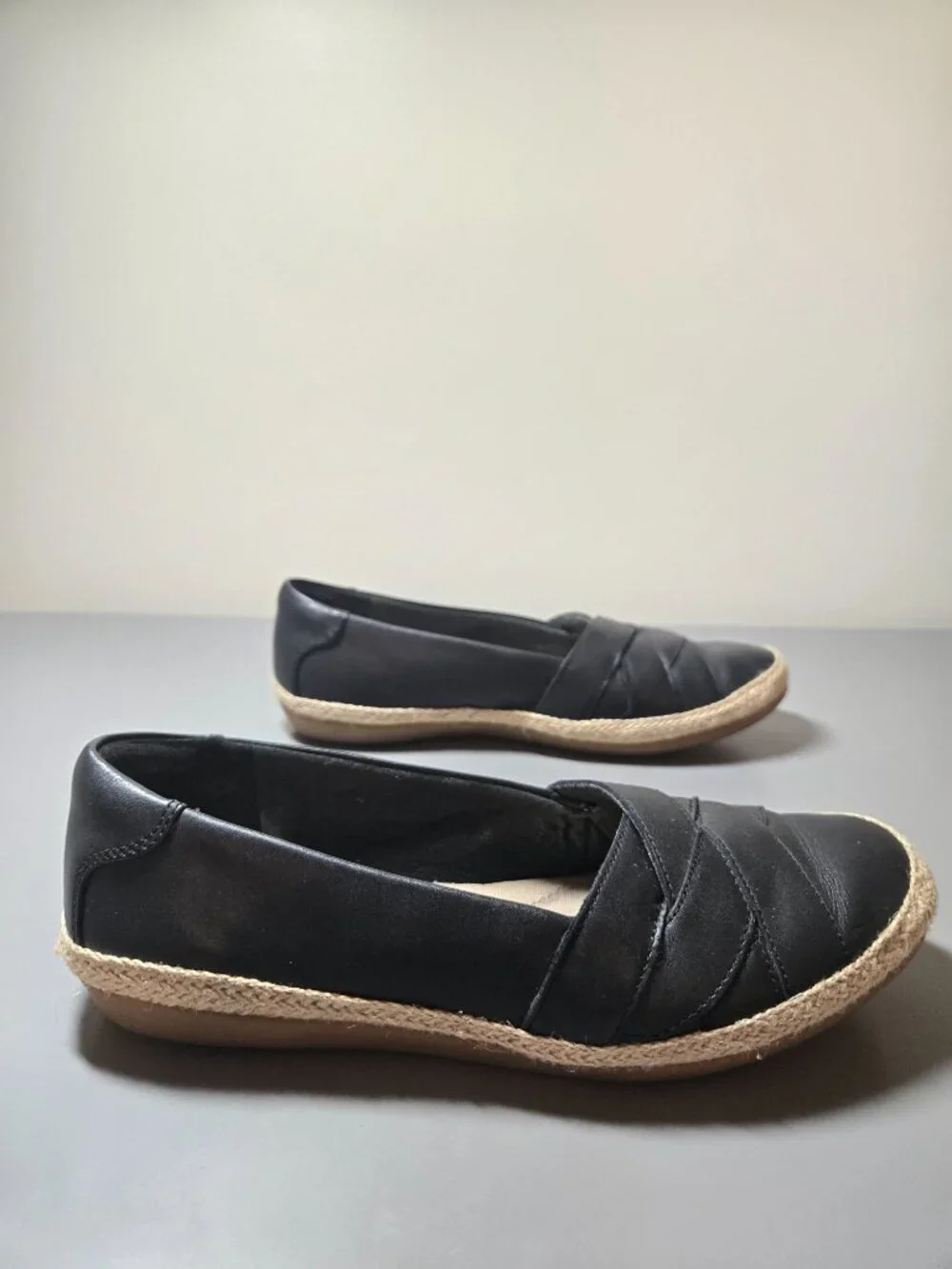 Clarks Collection Women's Danelly Shine Espadrille Black Slip On Flats Size 8